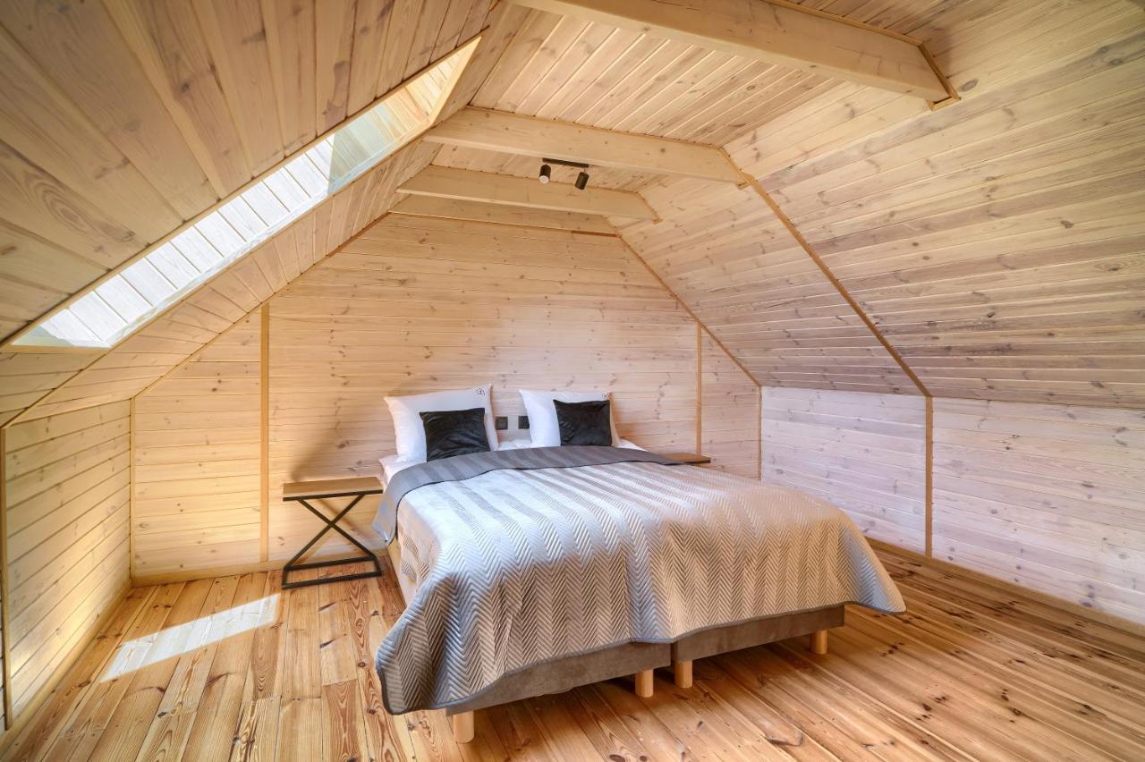 Apartamenty 7 Dębów Pleśna Exterior foto