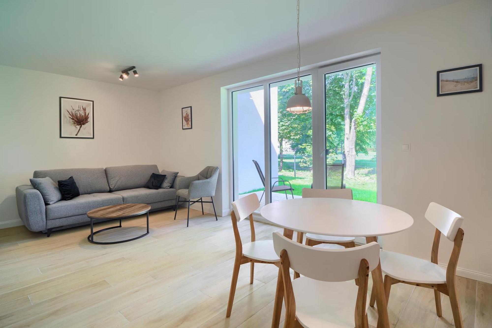 Apartamenty 7 Dębów Pleśna Exterior foto